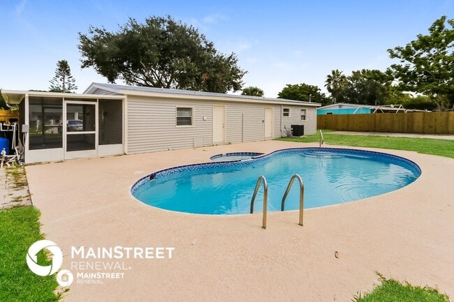 Photo - 341 Ashley St