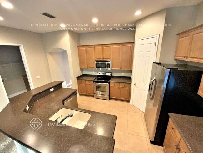 Photo - 133 W Village Dr