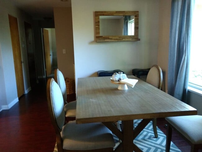 Photo - Mid Century Modern 3BD/2BA Arvada Home! Available 7/3/26!
