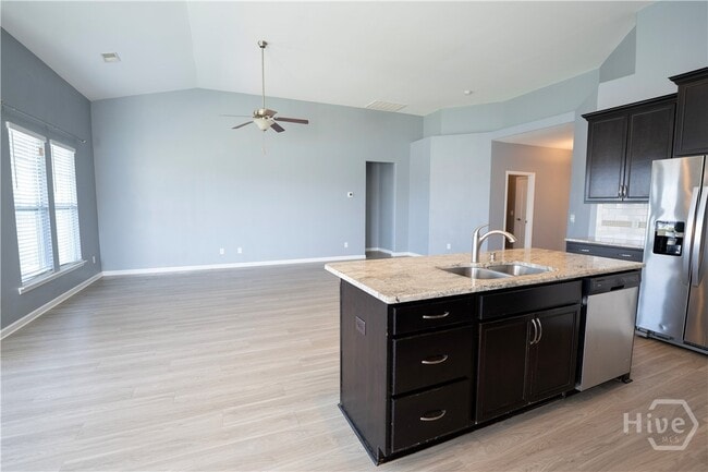 Photo - 190 Brickhill Cir