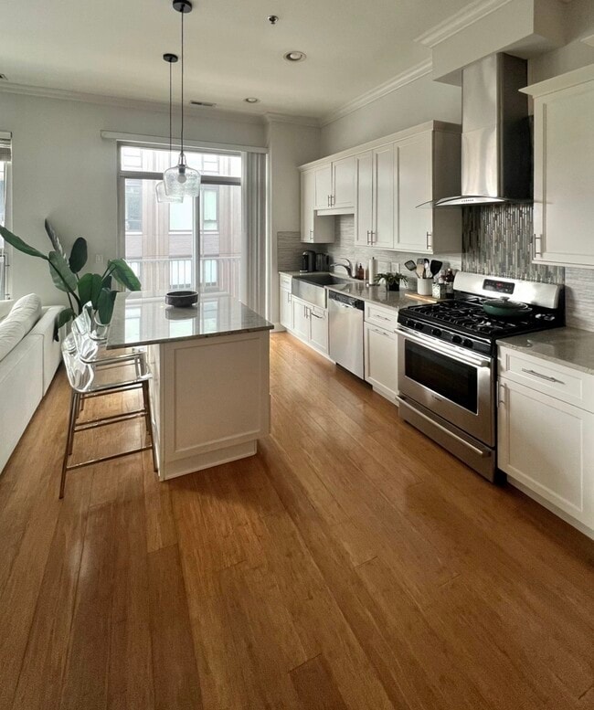 Photo - 20 N Aberdeen St