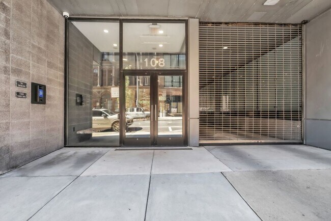 Photo - 108 Arch St Unidad PH1