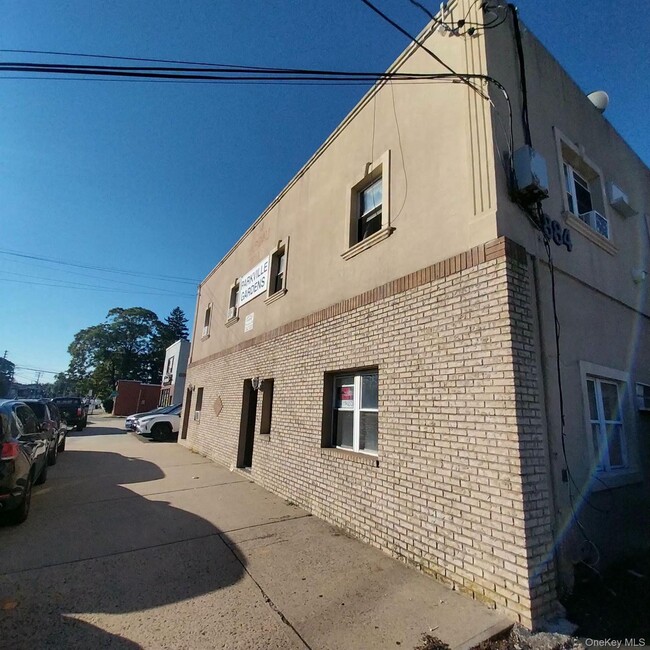Photo - 884 Nassau Rd Unit B
