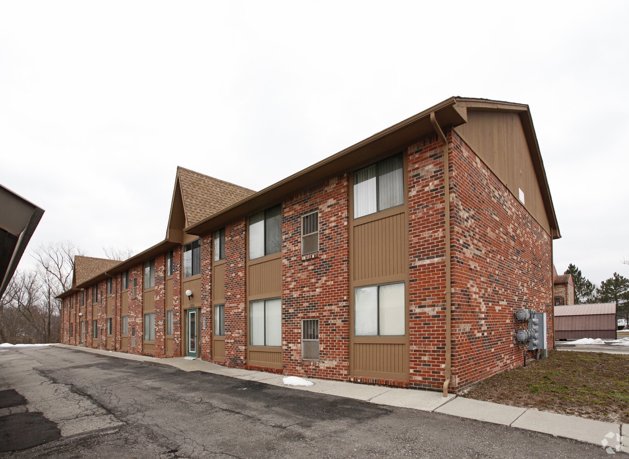 ONE11 Farmington Lofts - ONE11 Farmington Lofts