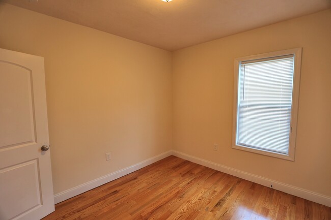 Photo - 62 Lincoln St Unit 2