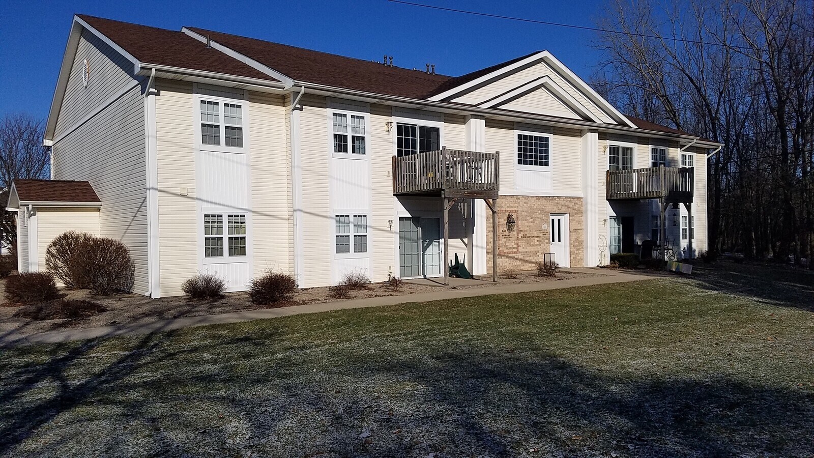 Photo - 3546 Lyell Rd Unit 1