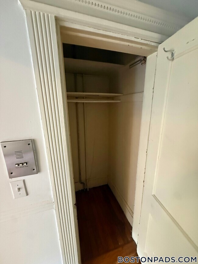 Photo - 28 Westland Ave Unit 10