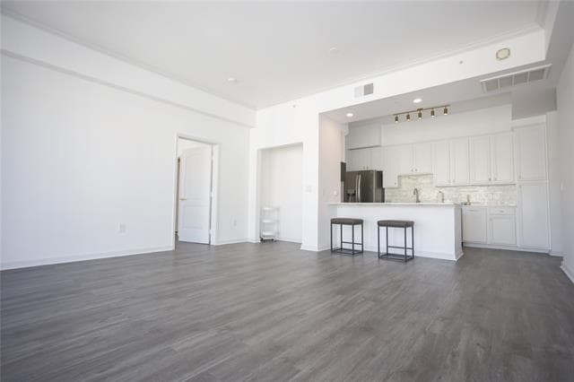 Photo - 3225 Turtle Creek Blvd Blvd Unit 1706