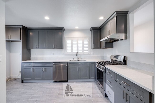 Photo - 4-Bedroom Huntington Beach Home – Cul-de-Sac, Fully Remodeled