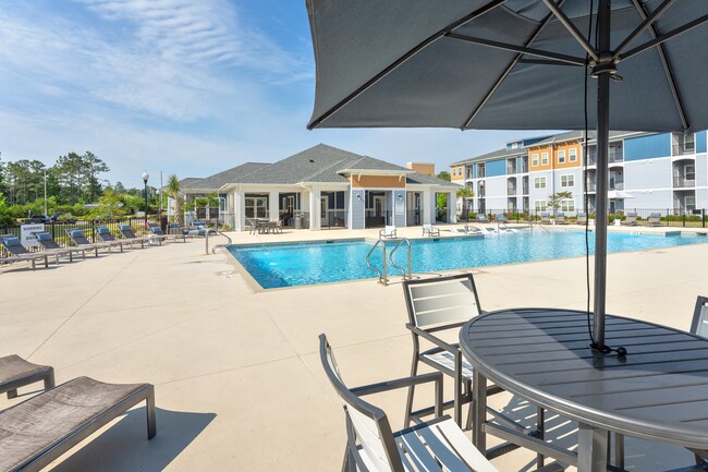 Photo - Hawthorne at Pine Forest