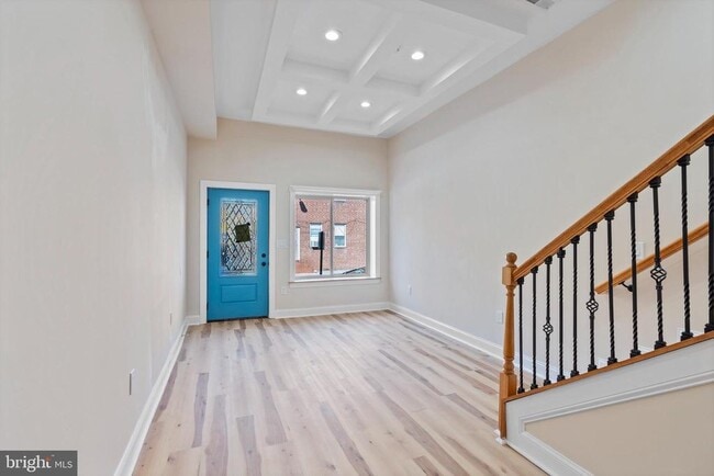 Building Photo - 919 Stiles St