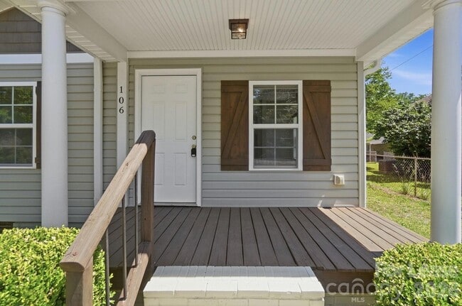 Photo - 106 Eagle Rd
