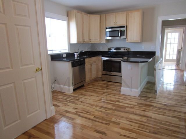 Photo - 107 Windsor Rd Condo Unit 107