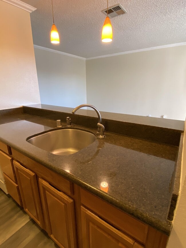 Photo - 280 Stonegate Cir