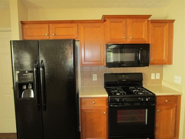 Photo - 113 Village Dr