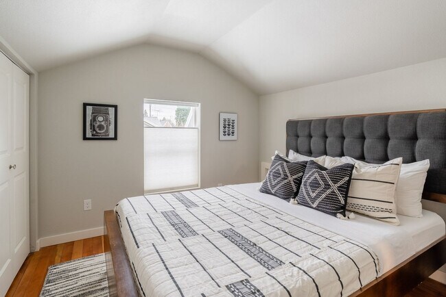 3046 NE Glisan St Unit SI ID1611802P
