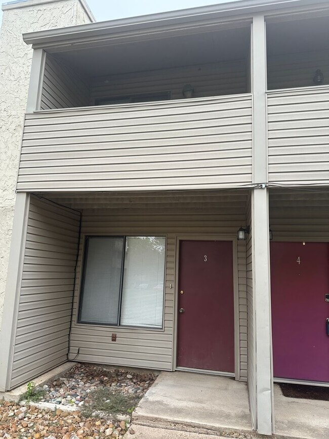 Photo - 1902 Dartmouth St
