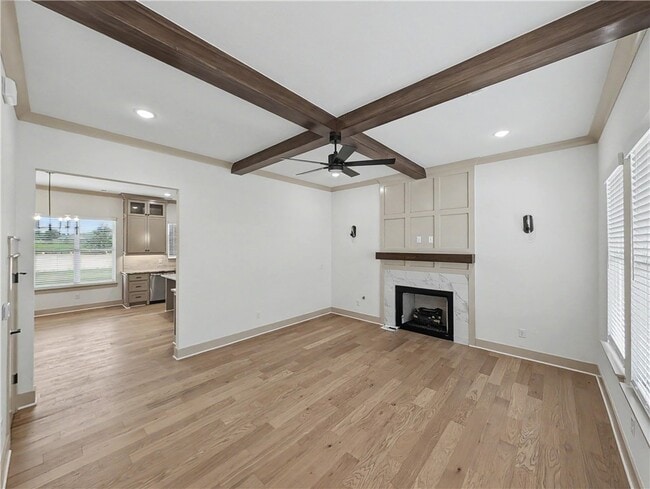 Photo - 7671 Scenic Vly Ave
