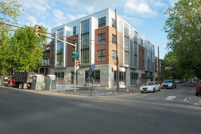 Photo - Spruce Square