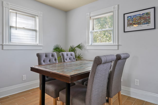 403 Highland Ave