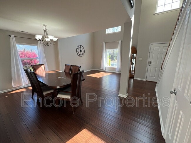 Photo - 4504 Bay Point Dr