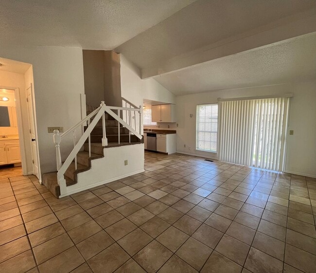 Photo - 4313 S Maplewood Ave