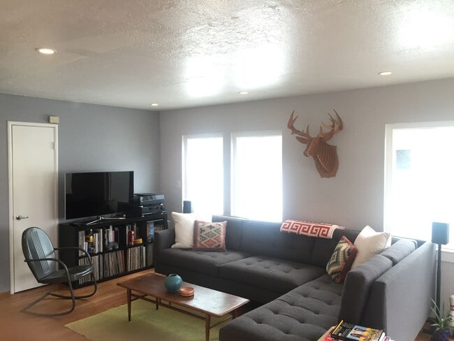 Photo - 1380 Hearst Ave