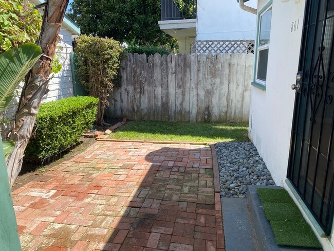 Photo - 861 Missouri St