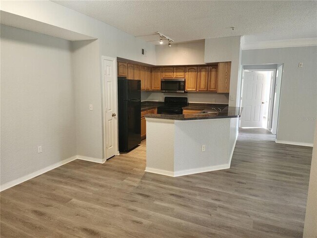 Photo - 13025 Mulberry Park Dr Unidad 318