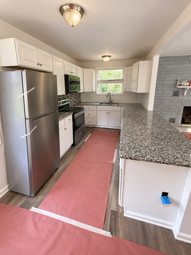 303 Willow Rd
