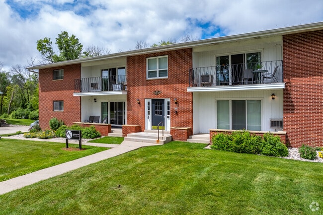 Williamsburg Flats