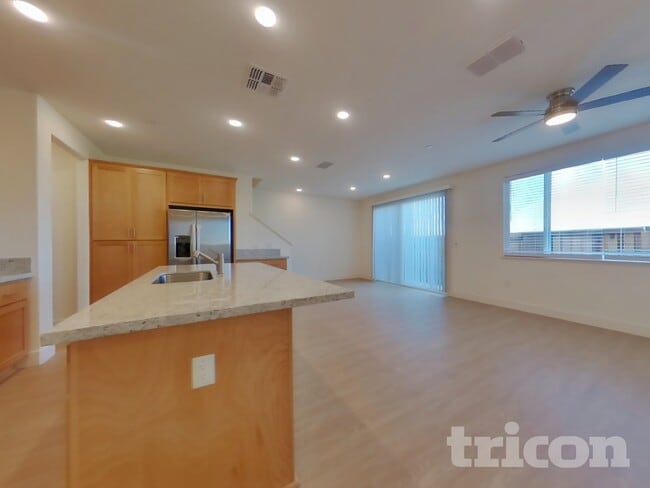 Photo - 8205 Perla Wy