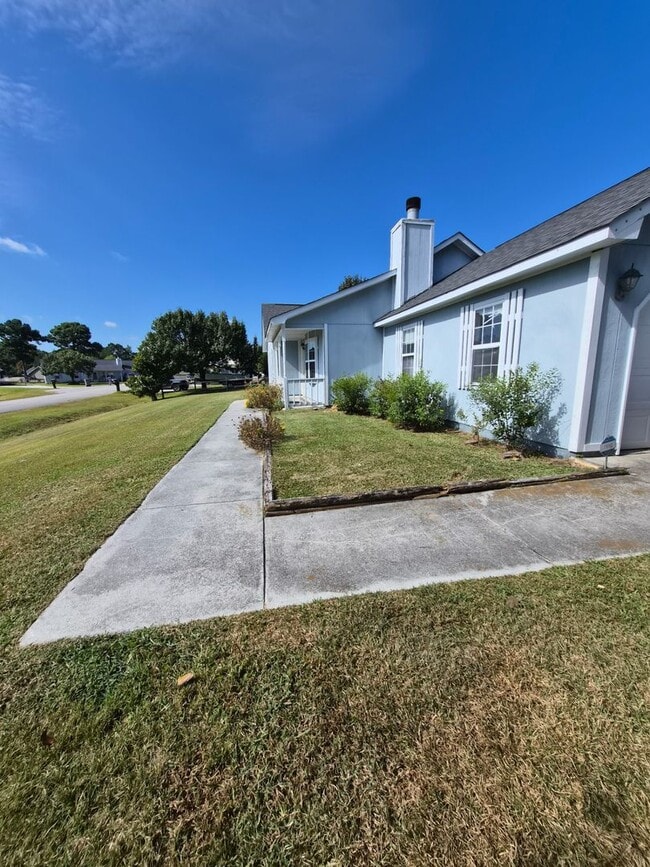 Photo - 3 bedroom 2 bath home in Foxtrace subdivision