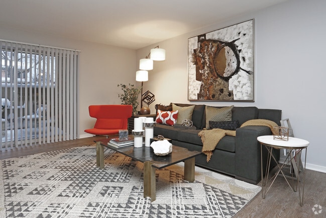 Merriam Park Apartments