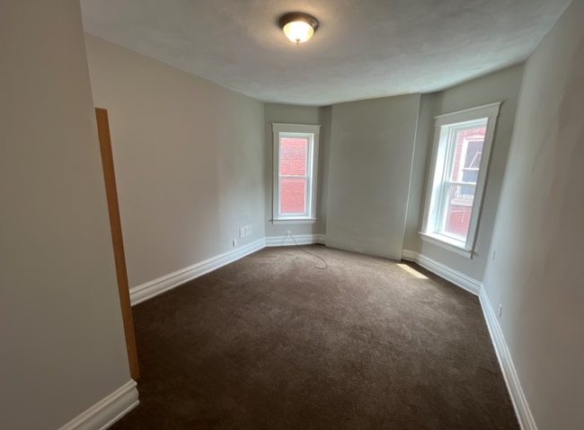 Photo - 3214 Natural Bridge Ave Unidad 3214 Natural Bridge Ave, 2nd fl