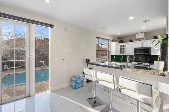 Photo - 1360 SW 142nd Ave