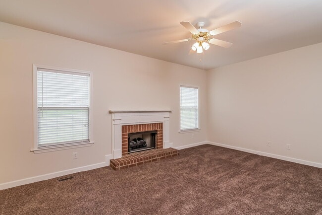 Photo - 2805 Aston Woods Ct