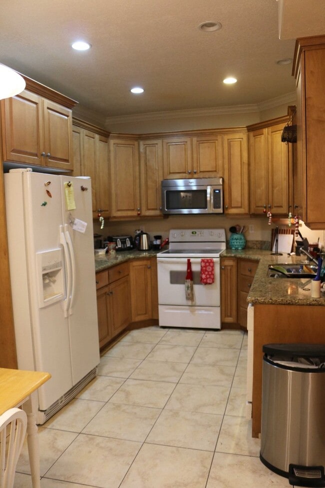 Building Photo - Incredible Orem Condo for rent! Unit 102