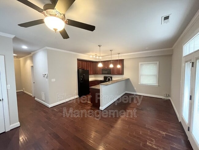 Photo - 1411 Porter St Unidad B