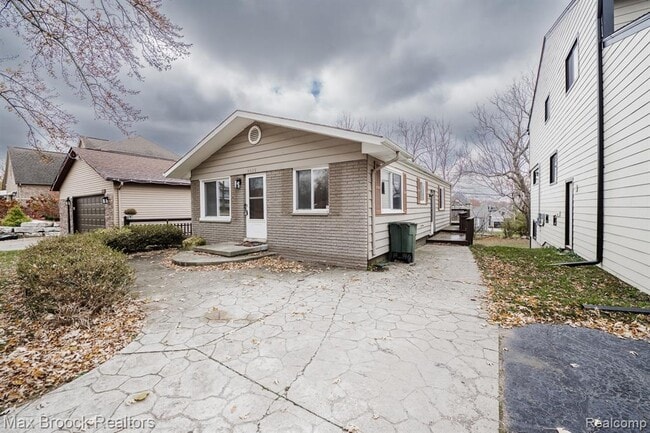 Photo - 5528 Sunnycrest Dr