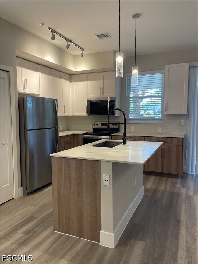 Photo - 7044 Ambrosia Ln