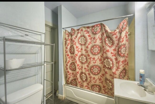 Photo - 707 W Cleveland Ave