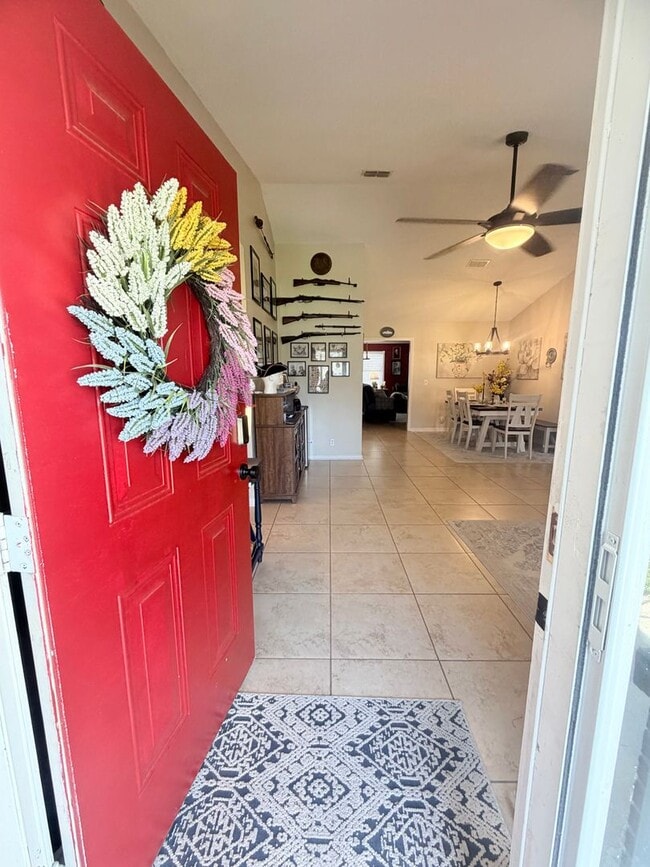 Building Photo - Fenced in 4 Bed 2 Bath in Mariners Landing