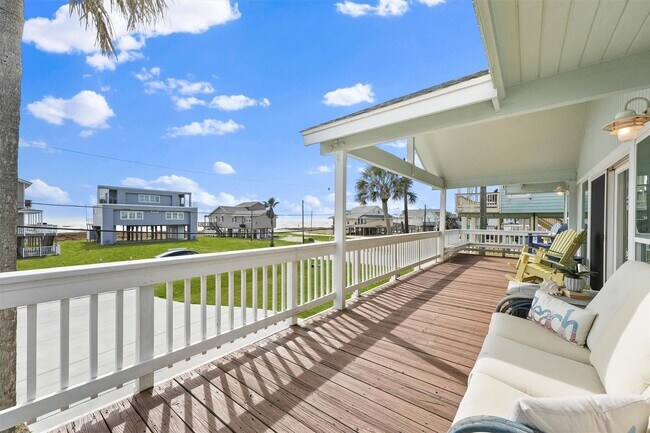 Photo - 16634 Jamaica Beach Rd