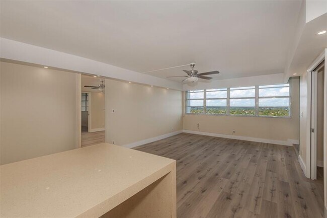 Photo - 1400 S Ocean Dr Unit 1605