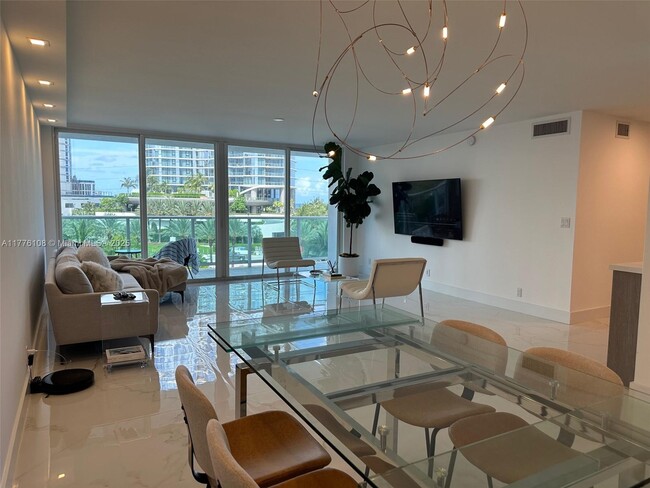 Building Photo - 100 Bayview Dr Unit 515 Rental