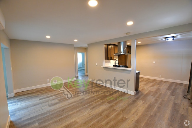 Building Photo - 2351-53 Modesto St Unit 2351 Modesto St Rental