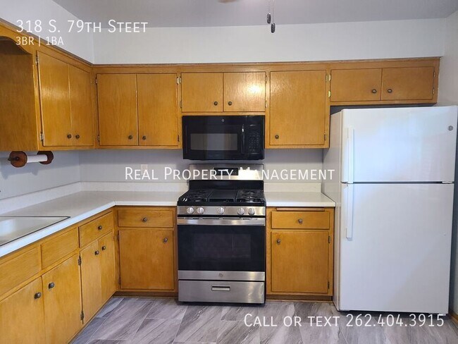 Photo - 318 S 79th St