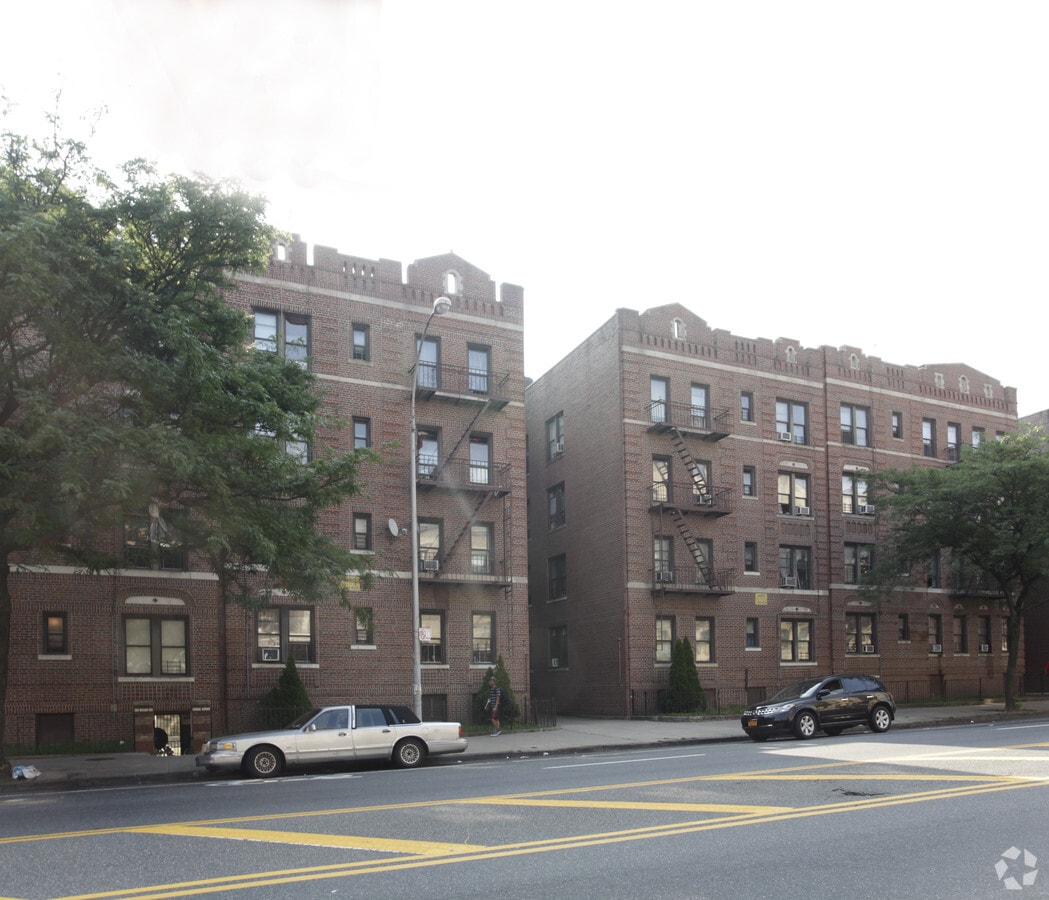 Photo - 1261 Ocean Ave Apartments
