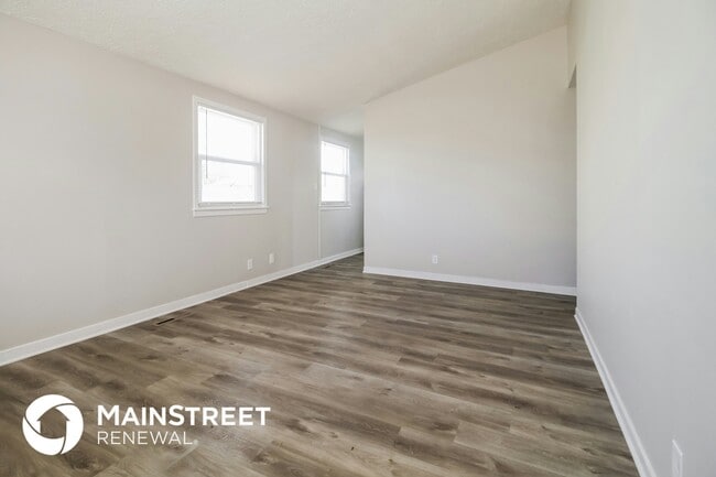 Photo - 4410 E Indian Trail